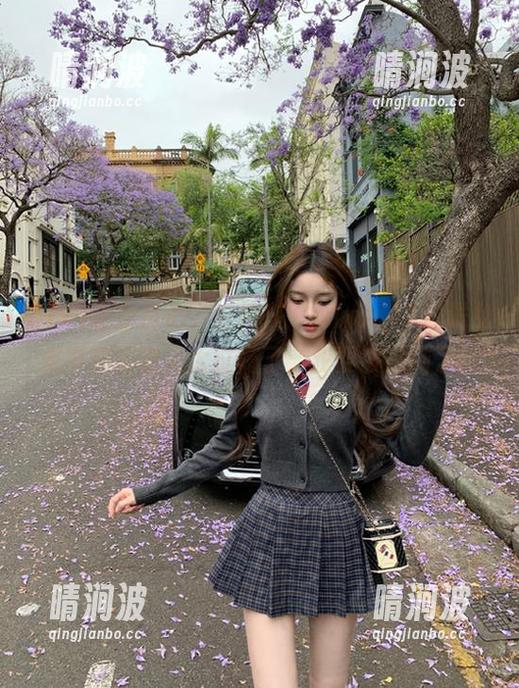 17 企业良心,直接在“www.17”送免费奇葩内容,太过瘾了,我要被洗脑了!