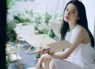 登录51app的第一步：让心情像弹幕一样飞起来，像极了追剧时我原本平静的生活。