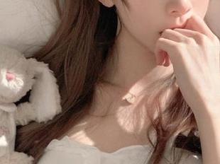 想在51cgfun里好好收藏，但好多时候这也变成了我情绪的缩影…
