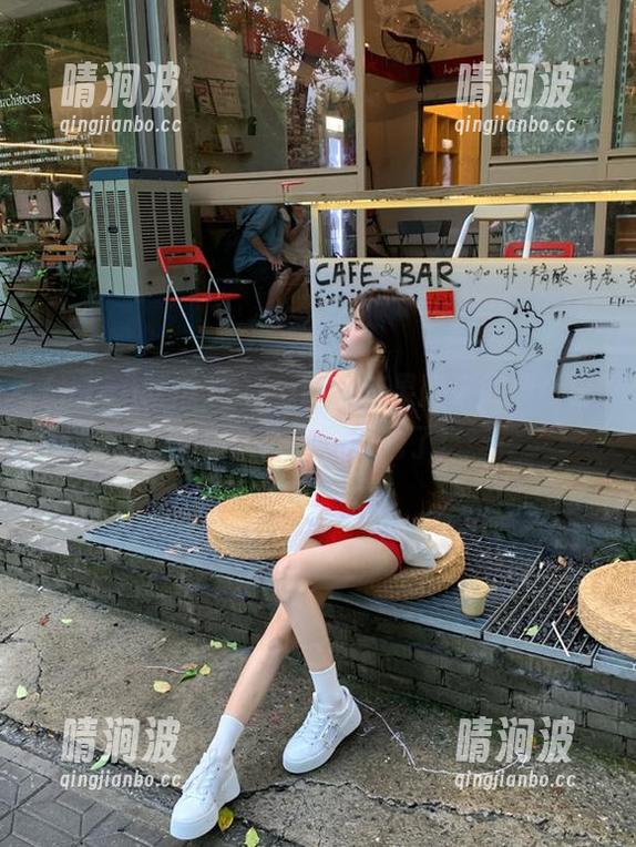 51cg吃瓜苹果版来解锁今日黑料新姿势，开吃了！