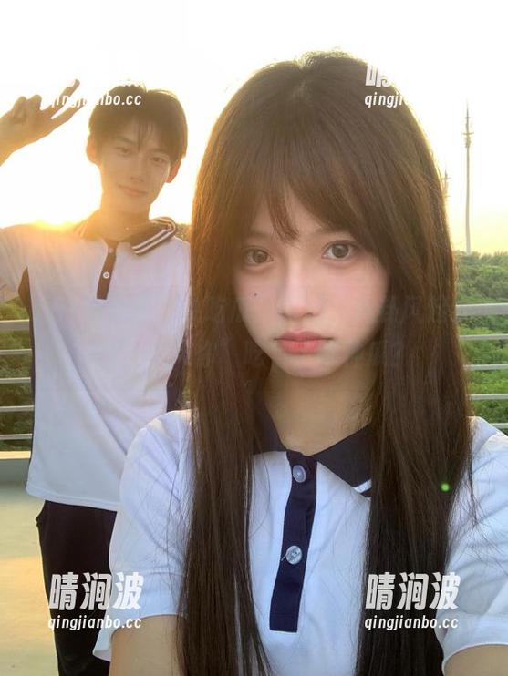 “51吃瓜”网站，八卦风起云涌，今天你”吃”了哪种瓜？