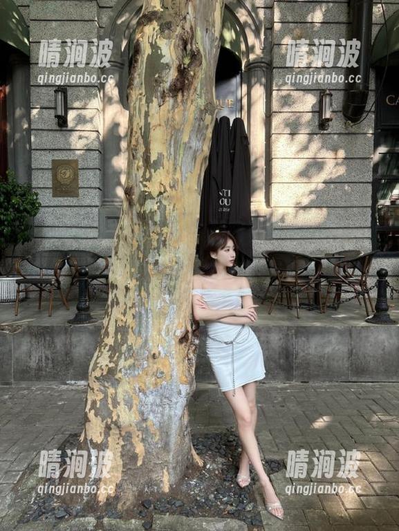 乐在51朝阳群众首页评论区，除了吃瓜，还能找到多少不着边际的讨论呢？