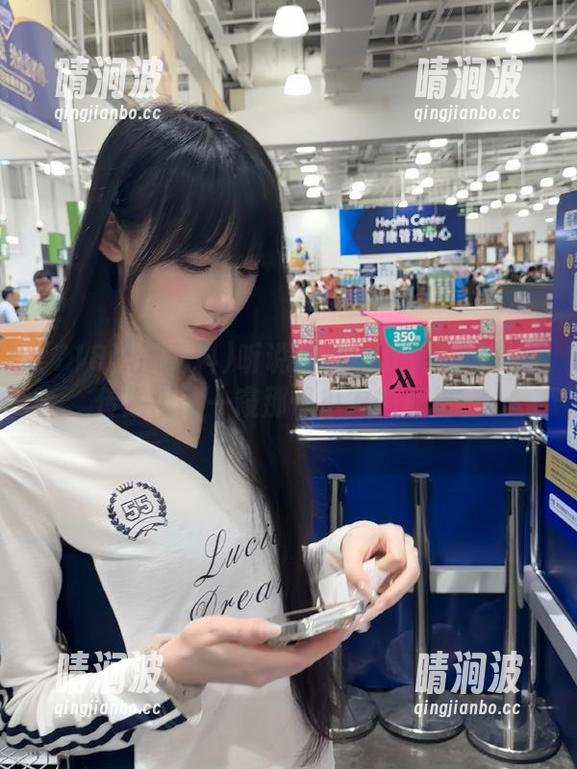 听说通过718黑瓜吃料的传送门能一窥那帮瓜友的心情。
