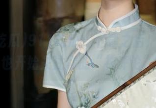 911吃瓜：下载之后，隔壁老王也开始关注你的“神评论”。