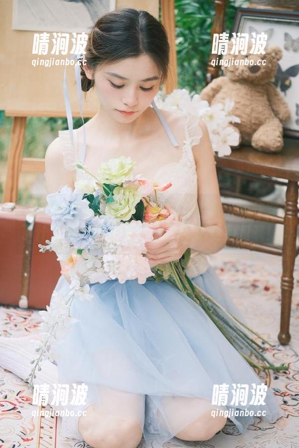 zztt 边吃瓜边看zztt11视频,体会到了什么叫“苦中作乐”,你感受到我哦!