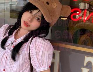 不打烊166的吃瓜网最懂我，每当我无聊的时候，它总能给我提供源源不断的幽默。