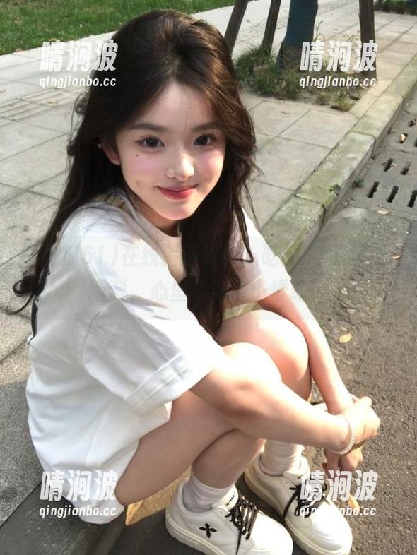 吃瓜51 在线猎取黑料,吃瓜51又放出新料,心里却有点小悸动…