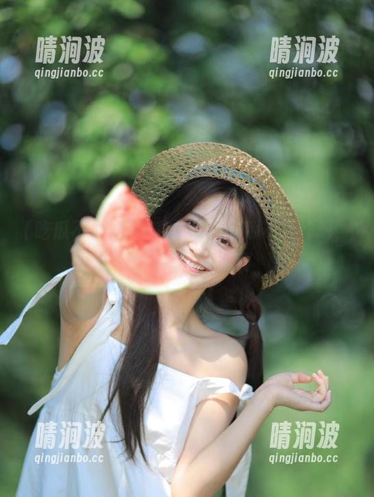 跟着入口进吃瓜不打烊吧，迎接不吐不快的好瓜和囧事！