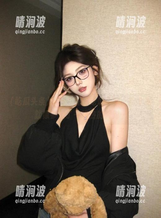 吃瓜头条 分享今晚的吃瓜头条,吃个瓜就像参加了一场热的派对…