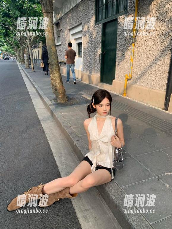 吃瓜福利 吃瓜不止一次,选择“吃瓜福利”的永久惹人争议