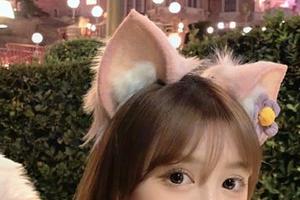 哈哈，最新网页已经更新了，“我爱五一吃瓜网”上线了自动捡瓜叶功能，懒人们乐了！