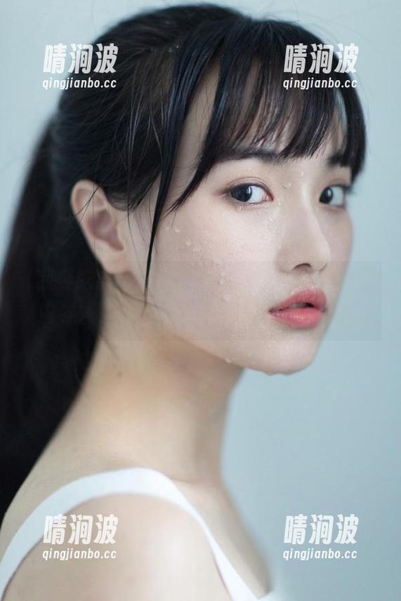 点开“我要吃瓜网”发布的内容，瞬间想起了朋友喝多了的那晚...