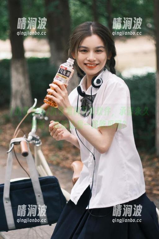 扒哥黑料 扒哥黑料下载软件,承诺永久更新,真能让我一路吃瓜吗?