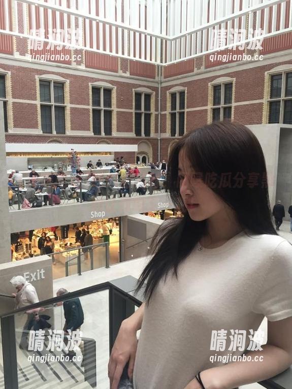 网曝吃瓜 吃瓜正当时,网曝吃瓜分享黑料让你眼前一亮!