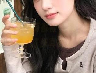 首页都被“瓜”砸了，黑料不打烊真是牛