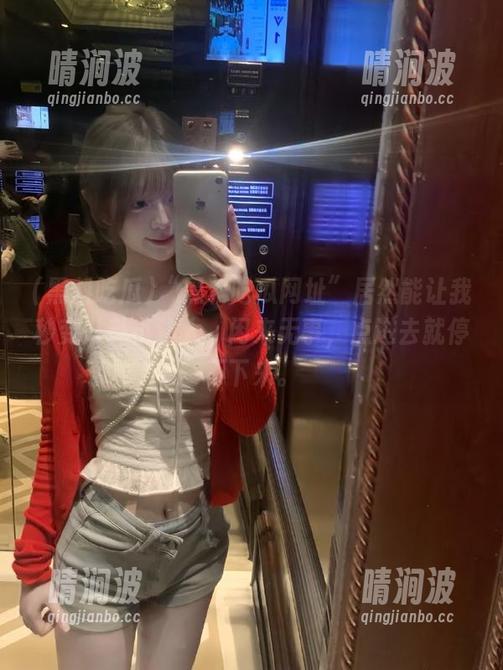 黑料吃瓜 “黑料吃瓜网址”居然能让我秒变八卦小达人,闲来无事,点进去就停不下来。