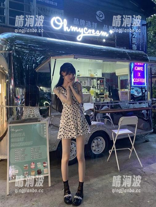 黑料正能量 深夜给力:用“黑料正能量fuli16.sk”app,我的灵魂逐渐被不正经的瓜浸润