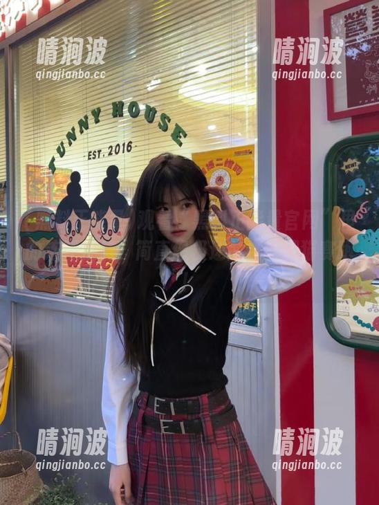 黑料正能量 观看“黑料正能量官网”里的连环反转,简直像极速前进的肥猫赛跑!