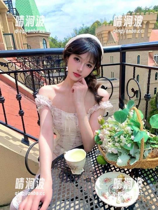 黑料爆料网 来“黑料爆料网”探个底,入口满是爱恨情仇的酸甜苦辣。