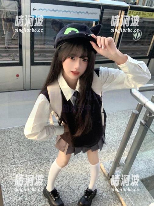 黑料社 黑料社下载,让你永久沉浸在八卦的海洋中!