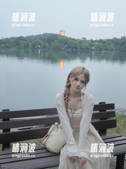 导航去黑料社，下载一波八卦，轻轻松松不停歇！