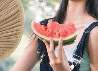 说好的黑料网站封了，不如先收藏一些绝妙的替代品，仅供参考哦。