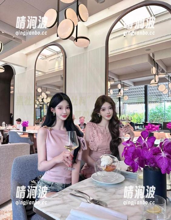 黑社料 被“黑社料”链接撩了,真是心动不已,甘愿做你的铲屎官!