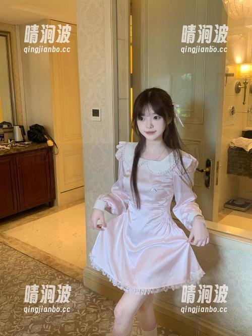 黑社料的永久咖啡馆，围着八卦点滴故事不断上演！